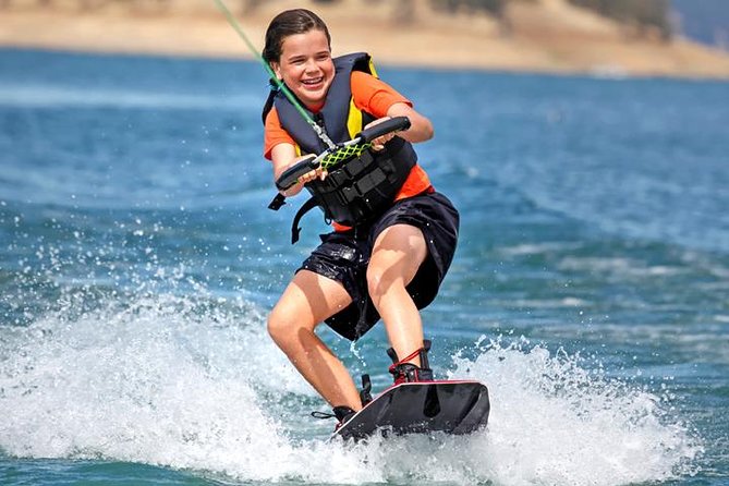 Aruba Water Skiing or Wakeboarding - Aruba Water Skiing and Wakeboarding: Why This 30-Minute Boat Ride Is So Fun