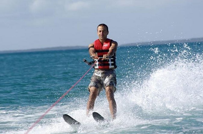 Aruba Water Skiing or Wakeboarding - On-Water Flow: The 30-Minute Session Behind the Motorboat