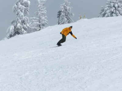 Borovets: 2-Hour Snowboard Taster Session with Instructor - English-Speaking Group Coaching That Actually Helps