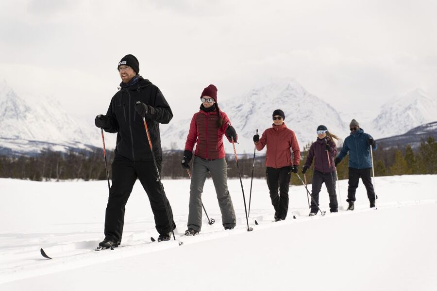 Breivikeidet: Cross-Country Skiing & Husky Visit - Key Points at a Glance