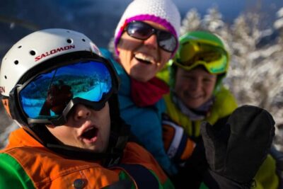 Chamonix: Private 1st Ski Lesson with Equipment and Clothing - Three hours with a private instructor: how the lesson flows