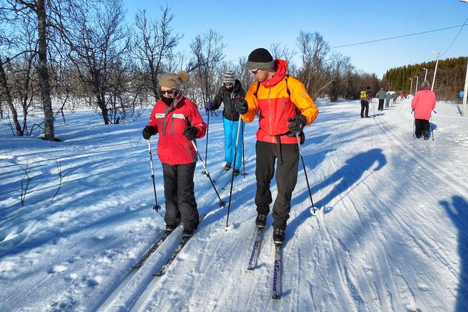 Cross-Country Ski Lesson for Beginners in Tromso - The lesson flow: from bindings to your first safe slide