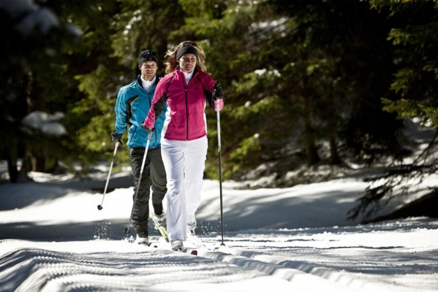 Cross Country Skiing Lessons for Beginners (Feldberg) - What happens in the first hour: equipment and getting your stance