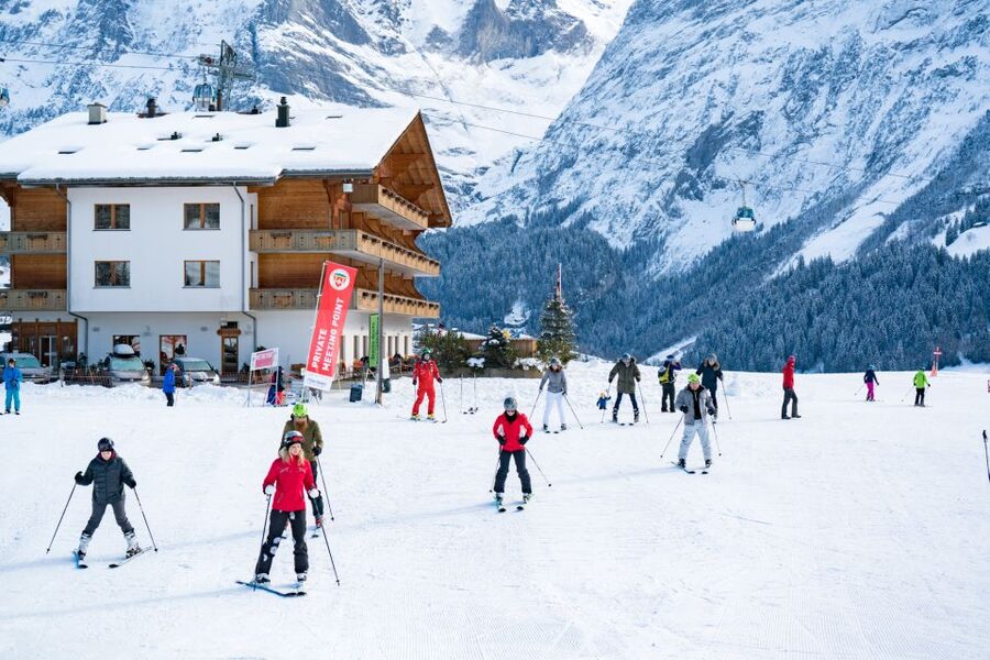 From Interlaken: 8-Hour Skiing in Grindelwald for Beginner's - What 8 hours on snow actually feels like