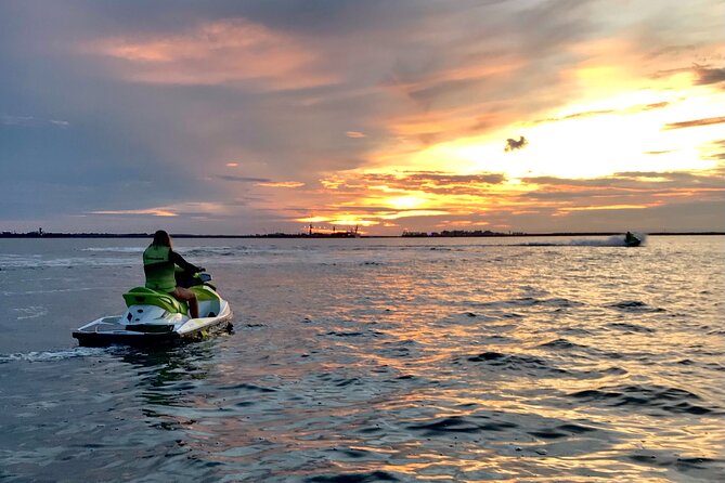 Honey Ryder Sunrise Jet Skiing in Darwin - What could annoy you (so you can plan around it)