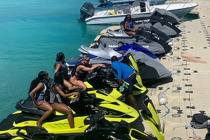 Jet Skiing around La famille ship and smaller pristine cays - Jet ski skills, supervision, and the real safety question for beginners
