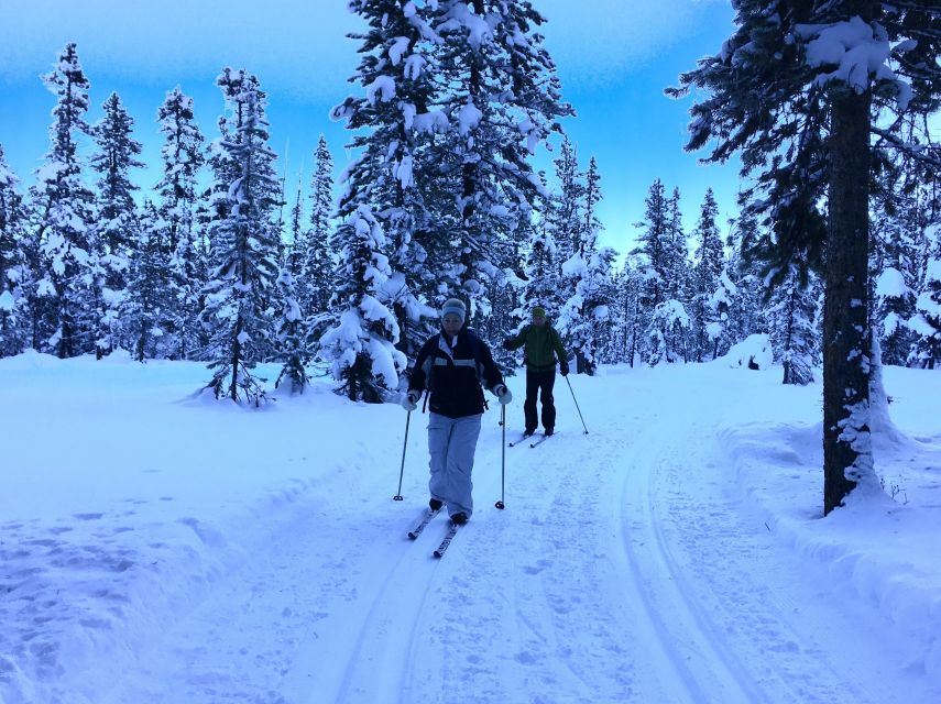 Lake Louise: Cross Country Skiing Lesson with Tour - Why Lake Louise works so well for cross-country skiing