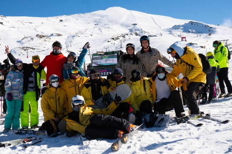 Sierra Nevada: Ski or Snowboard Equipment Rental - Weather and Slope Closures: Plan for the Mountain Mood