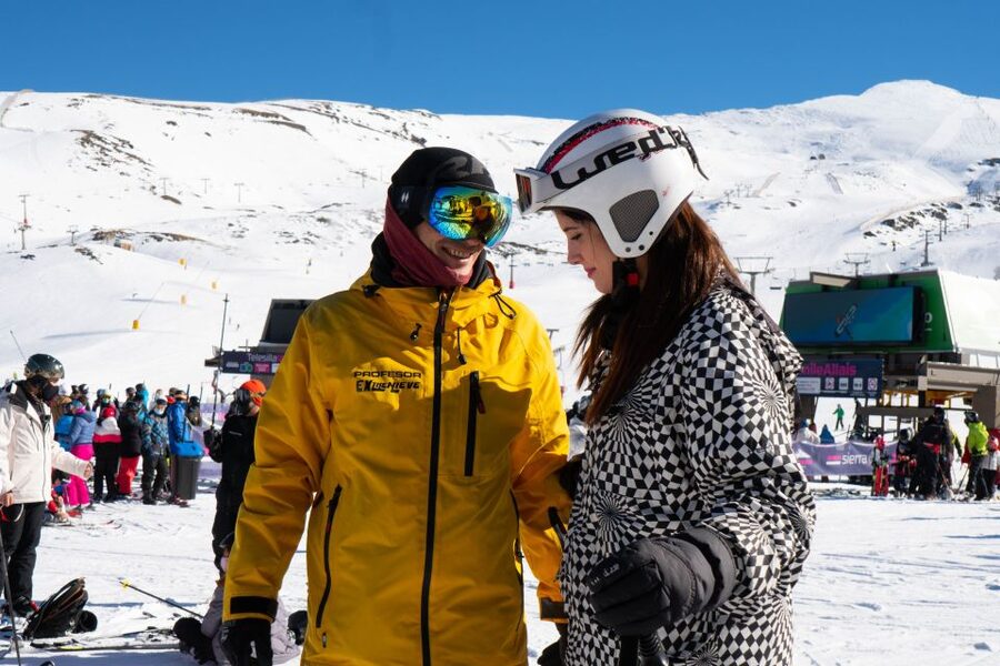 Sierra Nevada: Ski or Snowboard Lesson with Instructor - Equipment Fitting Timing: Where the Day Can Be Won or Lost