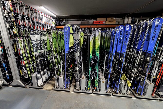 Ski and Snowboard equipment rental in Bansko - Included vs Not Included: The Practical Checklist