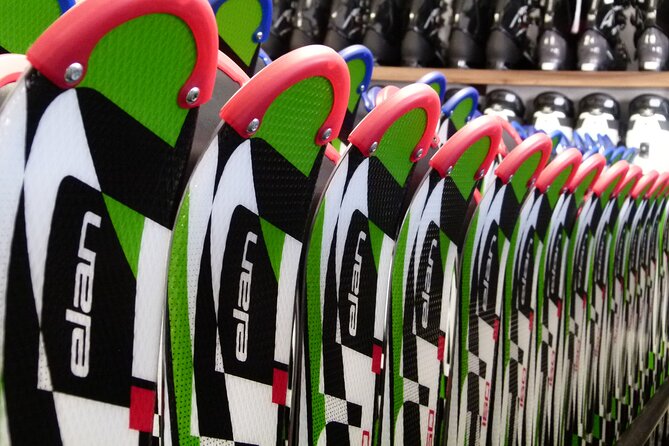 Ski and Snowboard equipment rental in Bansko - Brands, New vs Used, and How That Impacts Comfort