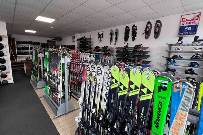 Ski and Snowboard Rental in Bansko - The Gondola Connection: Less Walking, More Slope Time