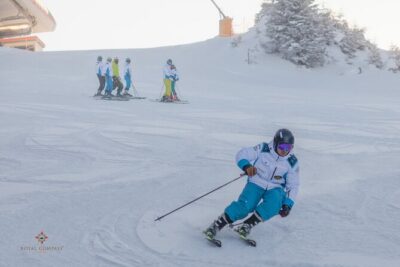 Ski & snowboard lessons on Poiana Brasov- Full Private day tour from Brasov - 2 hours of certified coaching that matches your level