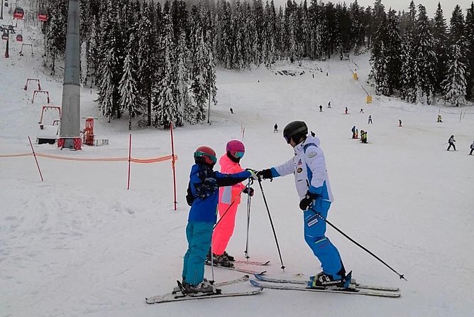 Ski / Snowboard Lessons on the Slopes of Poiana Brasov - Your Lesson on the Slopes: how the instructor chooses runs and teaches for your level