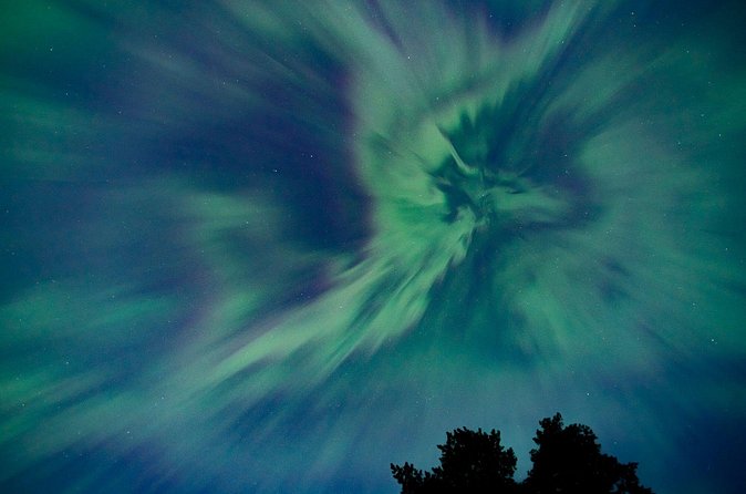 Ylläs: Guided Night Skiing Tour Under the Arctic Sky - Gear and Cold Reality: What’s Included, What You Must Bring